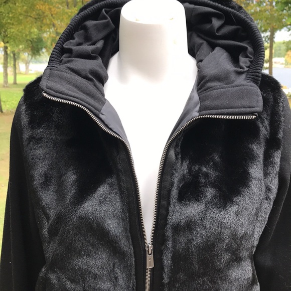 NWT Jeans by Buffalo faux fur jacket M-L - Picture 2 of 9